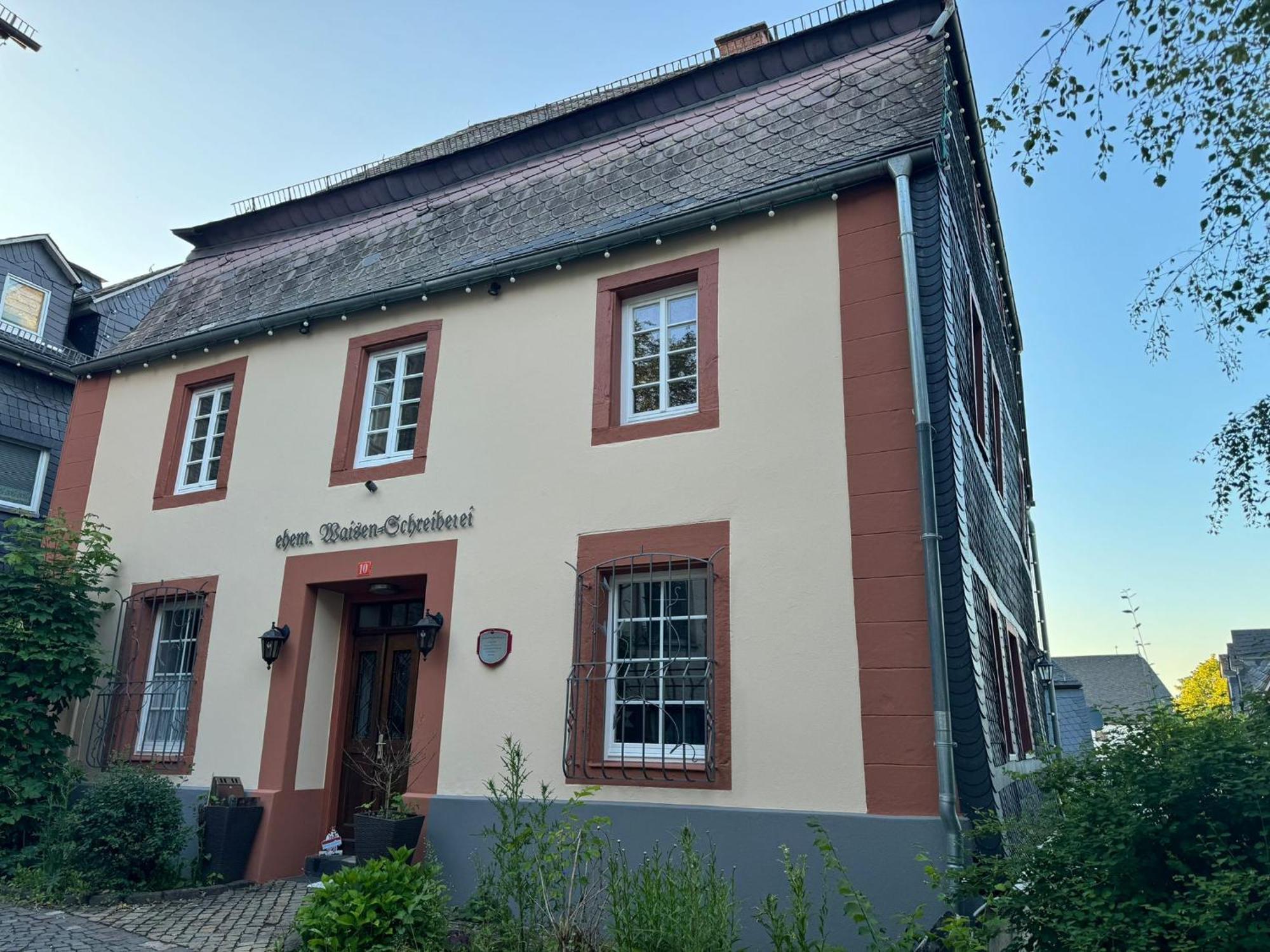 Schloss Hotel Kastellaun Exterior foto