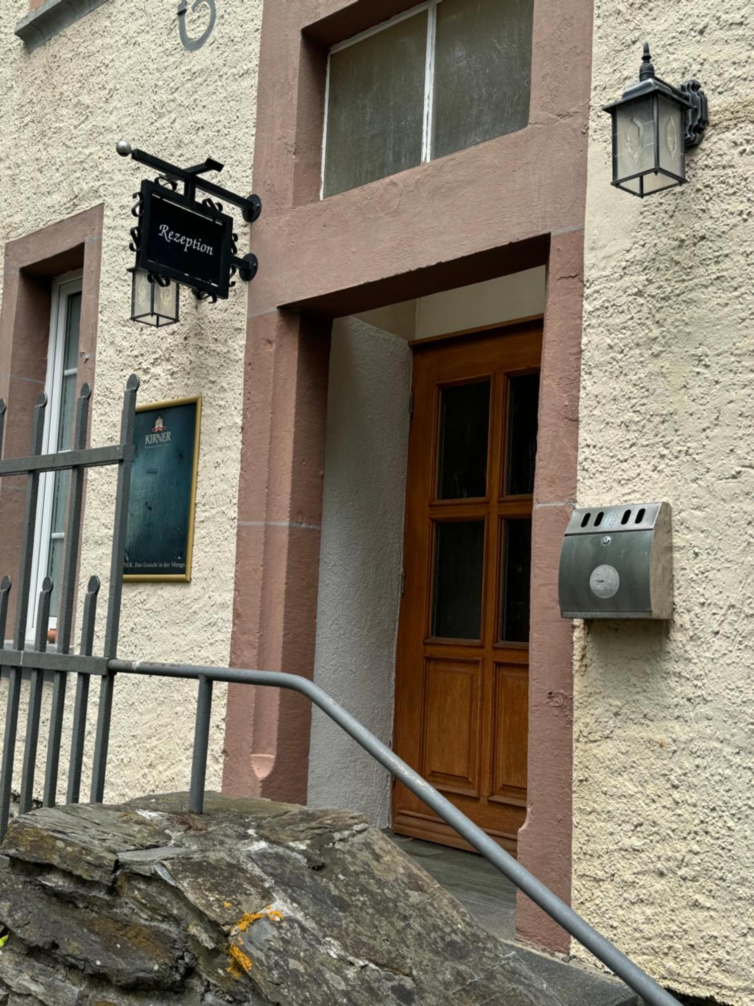 Schloss Hotel Kastellaun Exterior foto